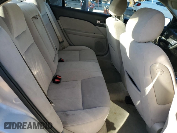 2006 Mercury Milan with VIN 3MEHM07126R655886, listed as a Copart auction lot 82015354 with 128,341 mi miles and Salvage title. Bid and sale history available at DreamBid. Image 10.