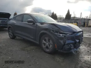 2022 Ford Mustang Mach-E Select z VIN 3FMTK1SS3NMA17225, wystawiony jako Copart lot #87489424 z przebiegiem 58 695 mil mil oraz Szkoda całkowita • Salvage title. Historia ofert i sprzedaży dostępna na DreamBid. Obrazek 4.