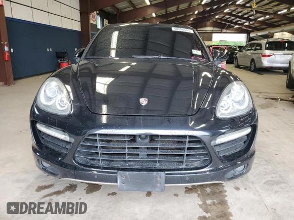 2012 Porsche Cayenne Turbo z VIN WP1AC2A24CLA81660, wystawiony jako Copart lot #58200545 z przebiegiem 161 651 mil mil oraz Czysty tytuł • Clean title. Historia ofert i sprzedaży dostępna na DreamBid. Obrazek 5.