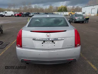 2009 Cadillac CTS AWD z VIN 1G6DH577X90135559, wystawiony jako IAAI lot #42077850 z przebiegiem 175 345 mil mil oraz . Historia ofert i sprzedaży dostępna na DreamBid. Obrazek 16.