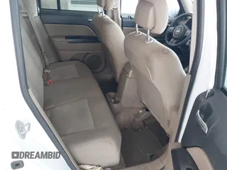 2017 Jeep Patriot Sport with VIN 1C4NJPBA6HD149261, listed as a IAAI auction lot 42192658 with 213,364 mi miles and . Bid and sale history available at DreamBid. Image 8.