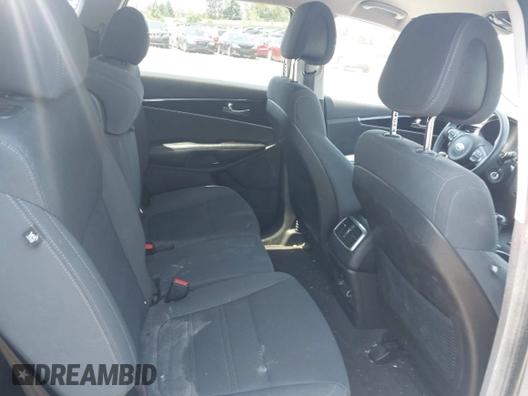 2016 Kia Sorento LX with VIN 5XYPGDA52GG044582, listed as a IAAI auction lot 42402596 with 143,250 mi miles and . Bid and sale history available at DreamBid. Image 8.