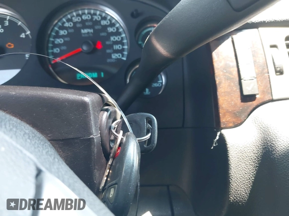 2013 GMC Sierra 2500HD Denali with VIN 1GT125E80DF154320, listed as a IAAI auction lot 42264742 with 171,013 mi miles and . Bid and sale history available at DreamBid. Image 11.