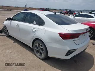2021 Kia Forte LXS с VIN 3KPF24AD5ME378373, выставлен на аукционе IAAI как лот 42117497 с пробегом 66 934 миль миль и . История ставок и продаж доступна на DreamBid. Изображение 3.