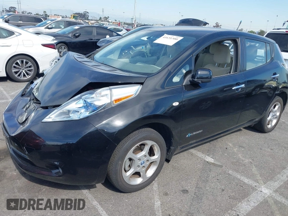 2011 Nissan LEAF SL-e with VIN JN1AZ0CP3BT006608, listed as a IAAI auction lot 41631300 with 60,831 mi miles. Bid and sale history available at carsss.com. Image 2.