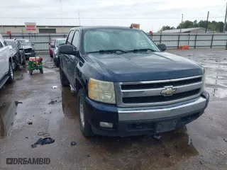 2008 Chevrolet Silverado 1500 LT w/1LT with VIN 3GCEK13J18G281131, listed as a IAAI auction lot 41715224 with 193,458 mi miles. Bid and sale history available at carsss.com. Image 1.