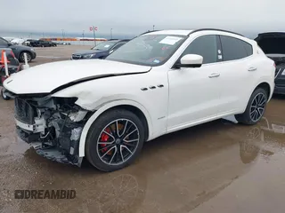 2018 Maserati Levante S GranSport z VIN ZN661YUS5JX301985, wystawiony jako IAAI lot #42180610 z przebiegiem 61 795 mil mil oraz . Historia ofert i sprzedaży dostępna na DreamBid. Obrazek 2.