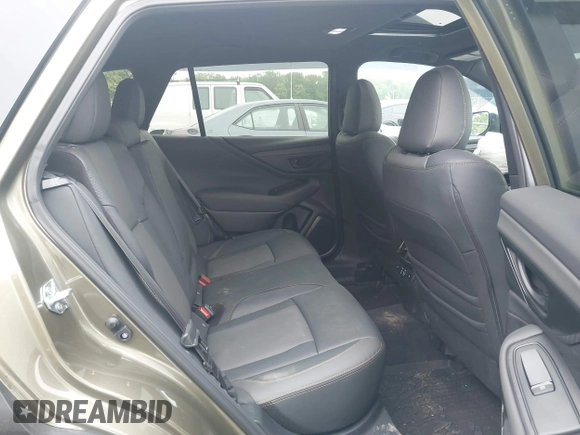2025 Subaru Outback Wilderness z VIN 4S4BTGUDXS3233676, wystawiony jako IAAI lot #42219497 z przebiegiem 2 001 mil mil oraz . Historia ofert i sprzedaży dostępna na DreamBid. Obrazek 8.