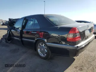 1994 Mercedes-Benz C z VIN WDBHA28E3RF075327, wystawiony jako Copart lot #57819825 z przebiegiem 83 224 mil mil oraz Szkoda całkowita • Salvage title. Historia ofert i sprzedaży dostępna na DreamBid. Obrazek 2.