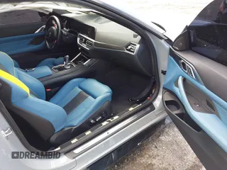 2022 BMW M4 Competition xDrive z VIN WBS43AZ04NCK16515, wystawiony jako IAAI lot #42505726 z przebiegiem Nie podano mil oraz . Historia ofert i sprzedaży dostępna na DreamBid. Obrazek 5.