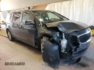 2015 Kia Sedona LX with VIN KNDMB5C15F6067101, listed as a Copart auction lot 53051634 with 151,334 mi miles and Salvage Title. Bid and sale history available at carsss.com. Image 4.