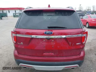 2017 Ford Explorer XLT with VIN 1FM5K8DH3HGC08256, listed as a IAAI auction lot 41955071 with 44,132 mi miles. Bid and sale history available at carsss.com. Image 16.