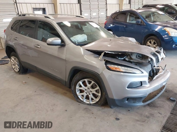 2018 Jeep Cherokee Latitude with VIN 1C4PJMCB7JD539368, listed as a IAAI auction lot 41525131 with Not Provided miles. Bid and sale history available at carsss.com. Image 1.
