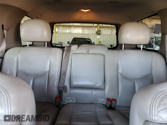 2006 Chevrolet Tahoe LT z VIN 1GNEC13Z26R130659, wystawiony jako Copart lot #59989895 z przebiegiem 279 937 mil mil oraz Szkoda całkowita • Salvage title. Historia ofert i sprzedaży dostępna na DreamBid. Obrazek 10.