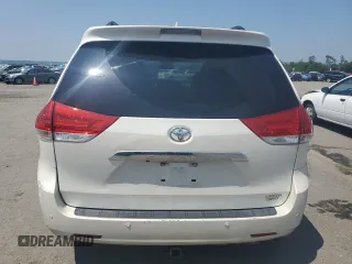2013 Toyota Sienna XLE with VIN 5TDDK3DC1DS054265, listed as a Copart auction lot 59713835 with 206,197 mi miles and Salvage title. Bid and sale history available at DreamBid. Image 6.