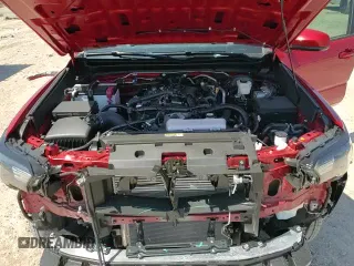 2025 Toyota Tacoma SR5 с VIN 3TYKB5FN7ST021127, выставлен на аукционе Copart как лот 72092645 с пробегом 641 миль миль и Списание • Salvage title. История ставок и продаж доступна на DreamBid. Изображение 14.