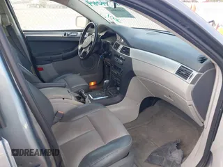 2007 Chrysler Pacifica Touring with VIN 2A8GM68X27R226959, listed as a IAAI auction lot 41984064 with 152,953 mi miles. Bid and sale history available at carsss.com. Image 5.