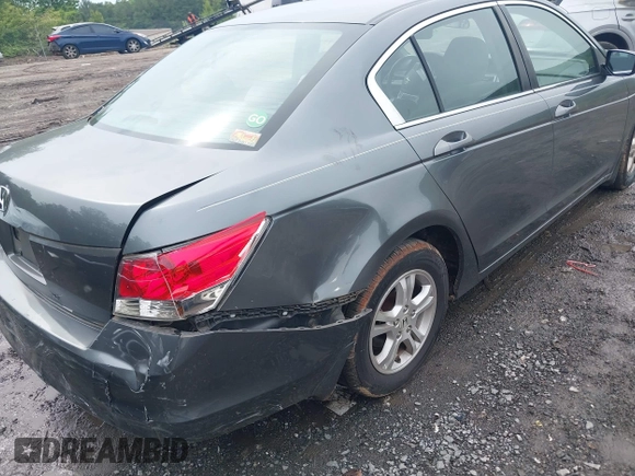 2008 Honda Accord LX z VIN 1HGCP26348A126455, wystawiony jako IAAI lot #42177010 z przebiegiem 202 072 mil mil oraz . Historia ofert i sprzedaży dostępna na DreamBid. Obrazek 6.