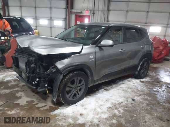 2021 Kia Seltos LX with VIN KNDEPCAA8M7218100, listed as a IAAI auction lot 41600228 with 28,421 mi miles. Bid and sale history available at carsss.com. Image 18.