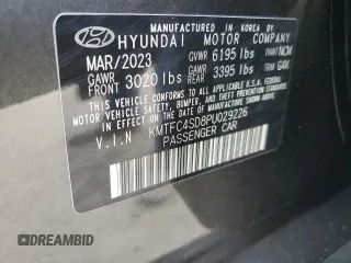2023 Genesis G90 e-SC z VIN KMTFC4SD8PU029226, wystawiony jako Copart lot #88391865 z przebiegiem 16 762 mil mil oraz Szkoda całkowita • Salvage title. Historia ofert i sprzedaży dostępna na DreamBid. Obrazek 12.