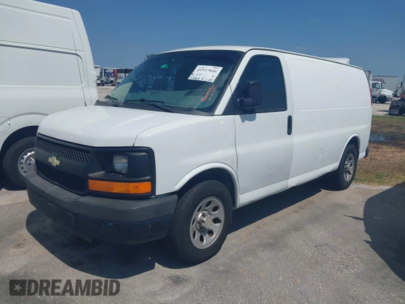 2014 Chevrolet Express Cargo Van with VIN 1GCSGAFX6E1157757, listed as a IAAI auction lot 41937846 with 231,814 mi miles. Bid and sale history available at carsss.com. Image 18.
