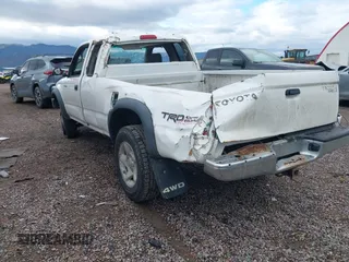 2003 Toyota Tacoma with VIN 5TEWN72N83Z297746, listed as a IAAI auction lot 40929205 with 179,632 mi miles. Bid and sale history available at carsss.com. Image 6.