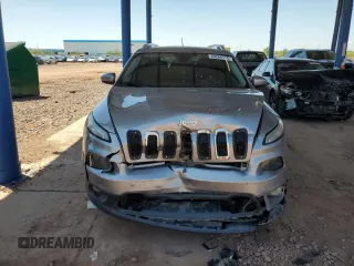 2018 Jeep Cherokee Latitude Plus with VIN 1C4PJLLBXJD519643, listed as a Copart auction lot 59264115 with 95,321 mi miles and Salvage title. Bid and sale history available at DreamBid. Image 5.