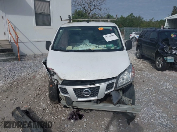 2019 Nissan NV200 Compact Cargo S with VIN 3N6CM0KN5KK697961, listed as a IAAI auction lot 38102516 with 132,689 mi miles. Bid and sale history available at carsss.com. Image 13.