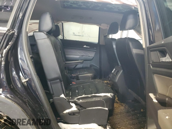 2022 Volkswagen Atlas SEL with VIN 1V2BR2CAXNC537557, listed as a Copart auction lot 44645335 with 48,374 mi miles and Salvage title. Bid and sale history available at DreamBid. Image 11.