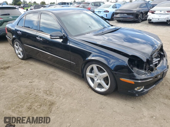 2008 Mercedes-Benz E-Class Sport 5.5L with VIN WDBUF72X48B328801, listed as a Copart auction lot 52808095 with 91,850 mi miles and Salvage Title. Bid and sale history available at carsss.com. Image 4.
