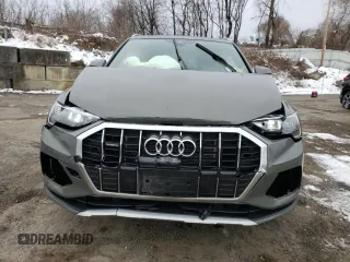 2022 Audi Q3 Premium with VIN WA1AUCF35N1040257, listed as a Copart auction lot 70907502 with 4,005 mi miles. Bid and sale history available at carsss.com. Image 5.