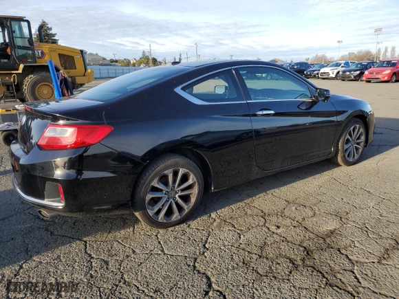 2013 Honda Accord Cpe EX-L with VIN 1HGCT2B89DA011759, listed as a Copart auction lot 86122264 with 183,428 mi miles and Salvage Title. Bid and sale history available at carsss.com. Image 3.