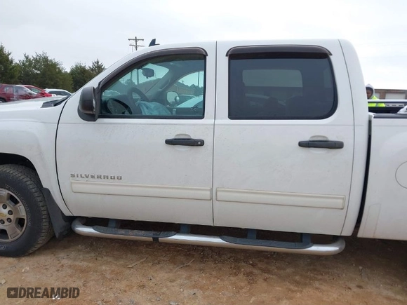 2012 Chevrolet Silverado 1500 LT with VIN 1GCPKSE76CF169144, listed as a IAAI auction lot 41096221 with 119,657 mi miles. Bid and sale history available at carsss.com. Image 14.