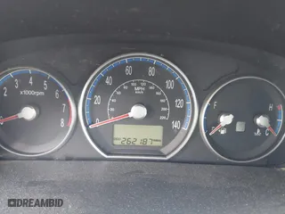 2009 Hyundai Santa Fe SE with VIN 5NMSH13E09H311908, listed as a IAAI auction lot 42098472 with 262,187 mi miles. Bid and sale history available at carsss.com. Image 7.