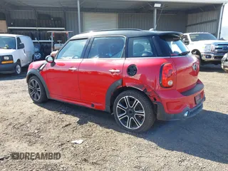 2015 MINI Countryman S with VIN WMWZC3C52FWT05204, listed as a IAAI auction lot 41492775 with 80,785 mi miles and . Bid and sale history available at DreamBid. Image 3.