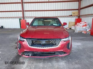 2022 Cadillac CT4 Premium Luxury z VIN 1G6DF5RK1N0117257, wystawiony jako IAAI lot #41782153 z przebiegiem 72 109 mil mil oraz . Historia ofert i sprzedaży dostępna na DreamBid. Obrazek 12.