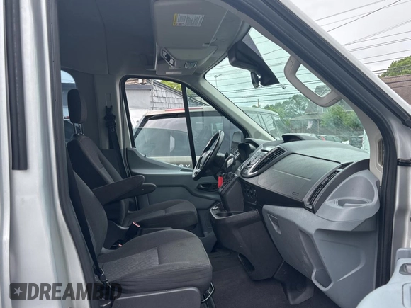 2017 Ford Transit с VIN 1FMZK1CG6HKA18059, выставлен на аукционе Copart как лот 59103305 с пробегом 160 829 миль миль и Чистый • Clean title. История ставок и продаж доступна на DreamBid. Изображение 5.