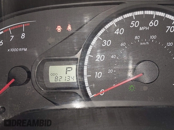 2014 Toyota Sienna LE with VIN 5TDJK3DC9ES071870, listed as a IAAI auction lot 41133491 with 82,134 mi miles. Bid and sale history available at carsss.com. Image 15.