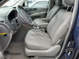 2006 Kia Sedona LX with VIN KNDMB233766096955, listed as a Copart auction lot 64966334 with 213,901 mi miles and Salvage Title. Bid and sale history available at carsss.com. Image 7.