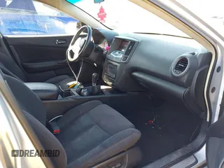 2012 Nissan Maxima S z VIN 1N4AA5AP5CC846756, wystawiony jako IAAI lot #42060602 z przebiegiem 210 370 mil mil oraz . Historia ofert i sprzedaży dostępna na DreamBid. Obrazek 5.