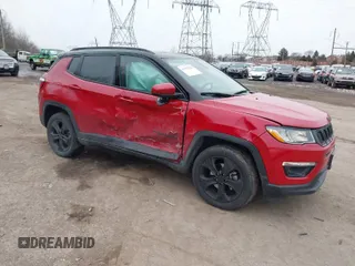 2018 Jeep Compass Latitude with VIN 3C4NJDBB2JT399488, listed as a IAAI auction lot 41553252 with 79,606 mi miles. Bid and sale history available at carsss.com. Image 1.