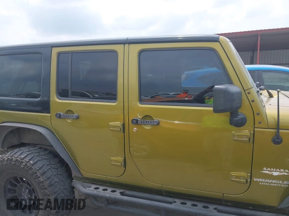 2008 Jeep Wrangler Unlimited Sahara with VIN 1J8GA59108L574959, listed as a IAAI auction lot 42171011 with Not Provided miles and . Bid and sale history available at carsss.com. Image 13.