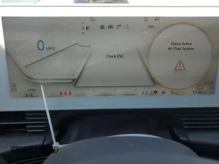 2024 Hyundai Ioniq 5 SE z VIN KM8KMDDF3RU296023, wystawiony jako Copart lot #53739965 z przebiegiem 5 145 mil mil oraz Szkoda całkowita • Salvage title. Historia ofert i sprzedaży dostępna na DreamBid. Obrazek 9.