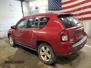 2014 Jeep Compass Latitude with VIN 1C4NJDEB9ED642074, listed as a Copart auction lot 88312685 with 117,040 mi miles and Salvage Title. Bid and sale history available at carsss.com. Image 2.