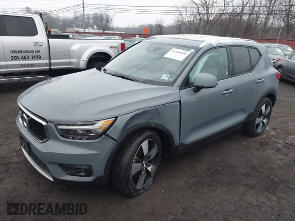 2022 Volvo XC40 Momentum с VIN YV4162UK4N2742114, выставлен на аукционе IAAI как лот 41465820 с пробегом 13 833 миль миль и . История ставок и продаж доступна на DreamBid. Изображение 20.