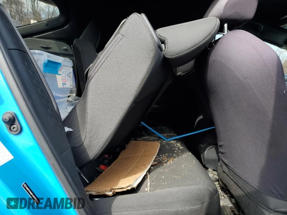 2019 Toyota C-HR XLE with VIN NMTKHMBX4KR097964, listed as a Copart auction lot 50431145 with 0 mi miles and Salvage Title. Bid and sale history available at carsss.com. Image 11.