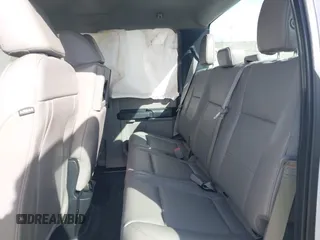 2018 Ford F-150 XL с VIN 1FTEX1C52JKF03033, выставлен на аукционе IAAI как лот 40956736 с пробегом Не указан миль и . История ставок и продаж доступна на DreamBid. Изображение 8.
