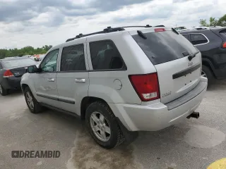 2007 Jeep Grand Cherokee Laredo z VIN 1J8GR48K37C617623, wystawiony jako Copart lot #55875115 z przebiegiem 117 588 mil mil oraz Szkoda całkowita • Salvage title. Historia ofert i sprzedaży dostępna na DreamBid. Obrazek 2.