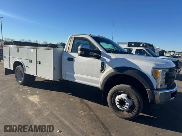 2017 Ford Super Duty F-450 DRW XL with VIN 1FDUF4GY3HEC11349, listed as a Copart auction lot 83480474 with 177,008 mi miles and Clean Title. Bid and sale history available at carsss.com. Image 1.