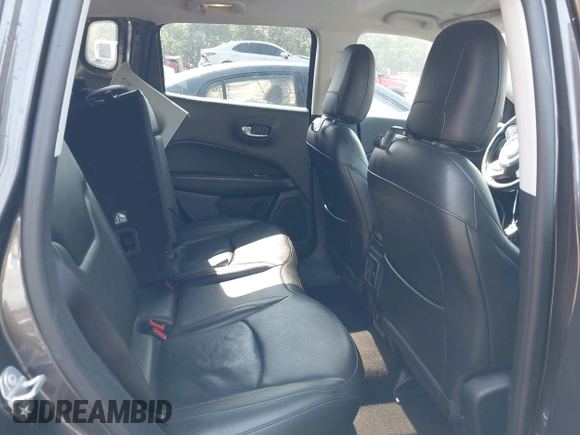 2019 Jeep Compass Limited with VIN 3C4NJDCB3KT624128, listed as a IAAI auction lot 42470893 with 94,350 mi miles and . Bid and sale history available at DreamBid. Image 8.